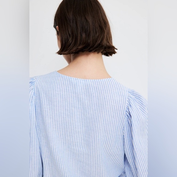 H & M Linen Blend Premium Selection Blue Striped Puff Sleeve Blouse NWT S - Picture 2 of 11